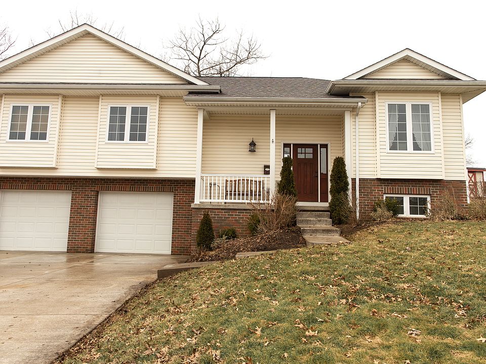 1st image of 215 Harbel Dr