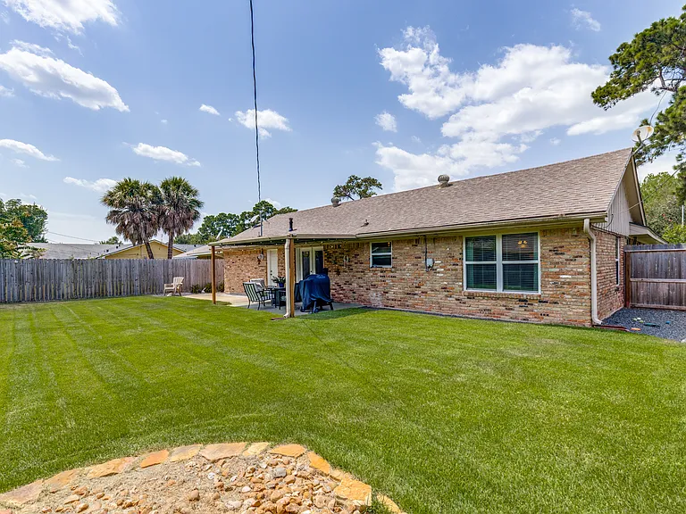 10031 Timberoak Dr — Photo 17