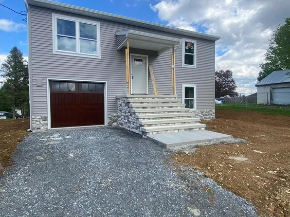 341 D St, Carlisle, PA 17013