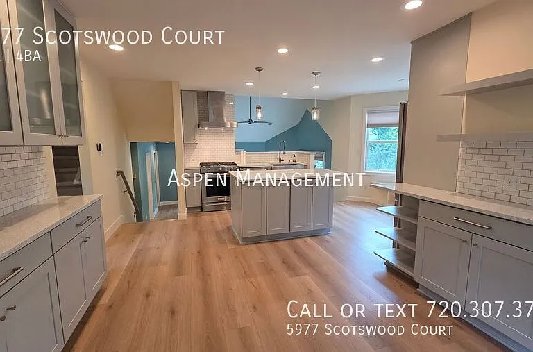 5977 Scotswood Ct — Photo 12