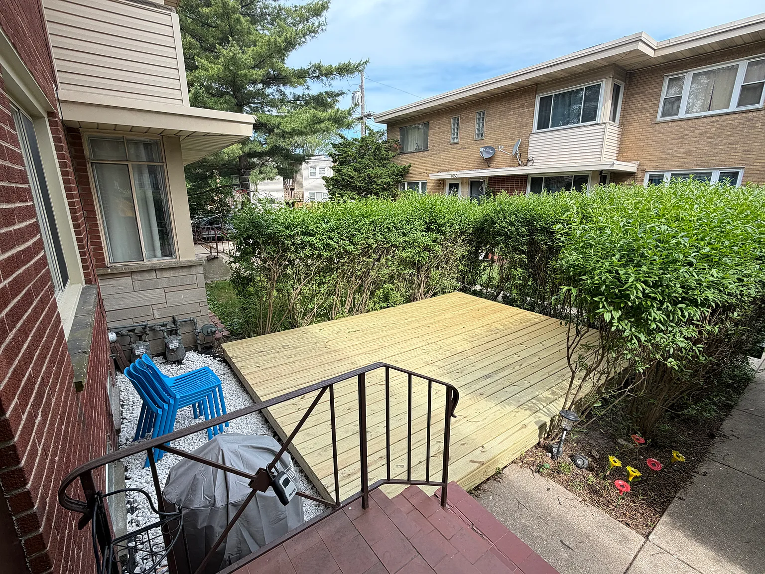 2 bed, 1.5 bath, 1800 sqft, $4,500 — Photo 2