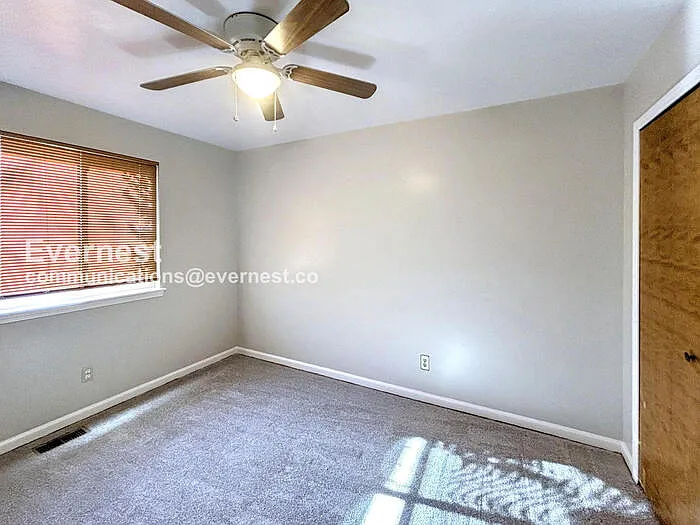2650 Cornwall Ct — Photo 13
