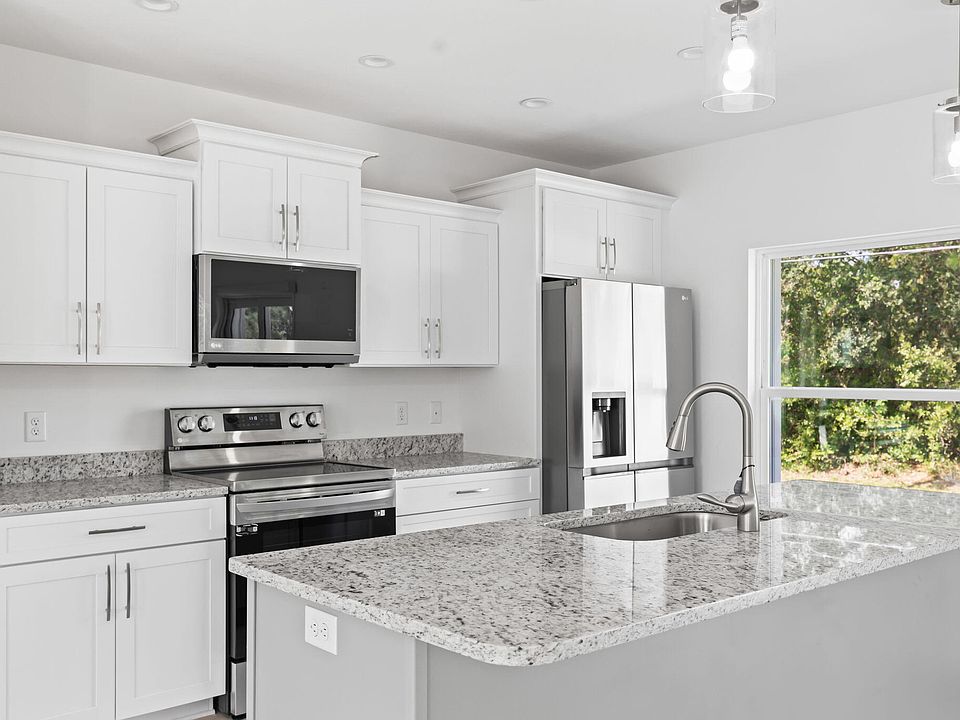 1st image of 8936 101st Avenue