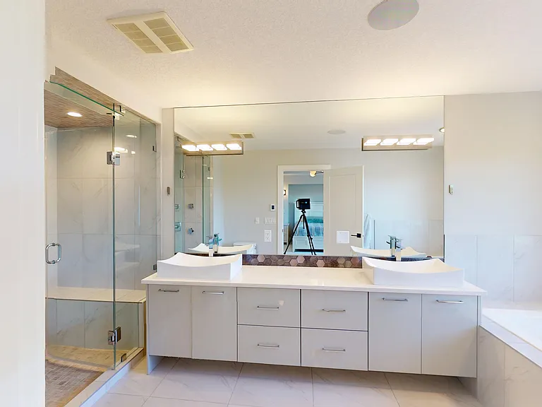 97 Hendon Dr NW — Photo 8
