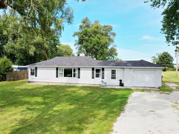 1627 W 2000s Rd, Kankakee, IL 60901