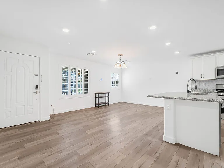 779 Omaggio Pl — Photo 3
