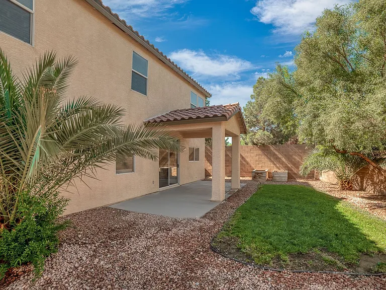 11273 Accademia Ct — Photo 26