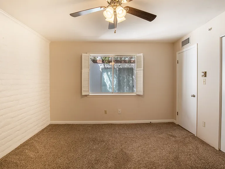 2921 Valle Vis — Photo 11