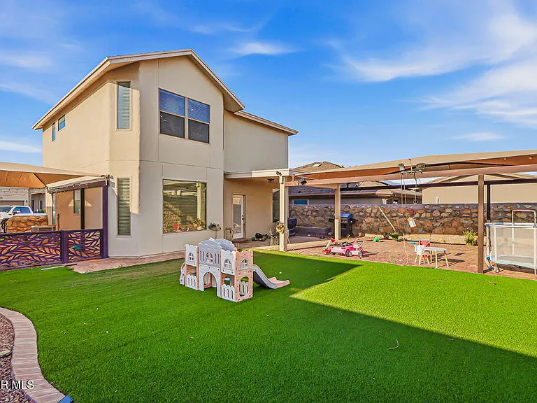 13224 Emerald Hills St — Photo 44