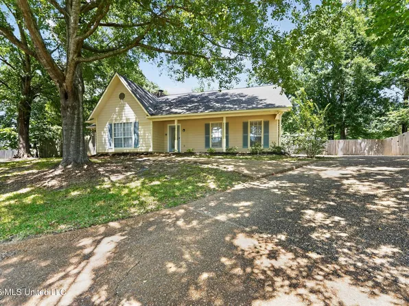 816 Strawberry Pointe, Madison, MS 39110
