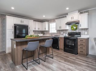 1706 Commonwealth Dr, Mishawaka, IN
