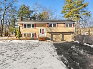 12 Belknap Rd, Medfield, MA 02052