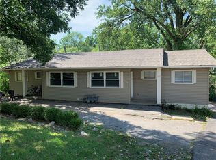 11425 Lexington Ave, Independence, MO 64054