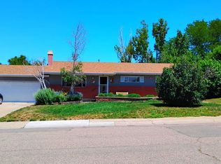 69 Macnaughton Rd, Pueblo, CO 81001