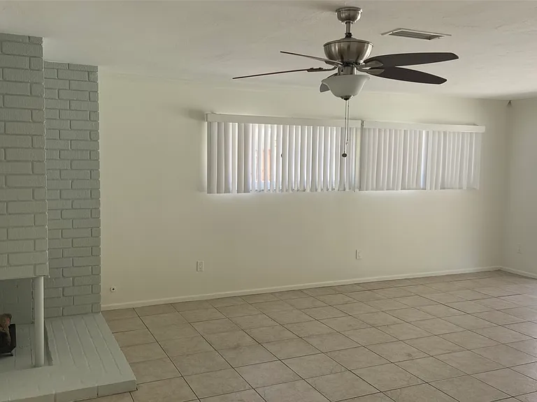 3688 Mount Vernon Ave — Photo 15