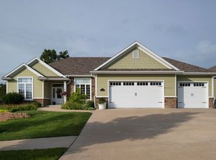406 Stallworth Ct, Columbia, MO 65203