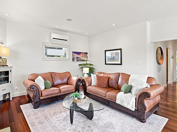 5th image of 1726 B Pavenham Rd