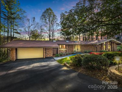 8 Greenbriar Woods Cir, Etowah, NC, 28729