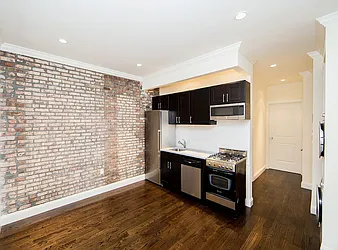 Rented by Icon Realty Management