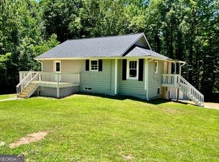 79 Pool Cir, Auburn, GA 30011