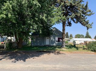 512 W Main St, Almira, WA 99103