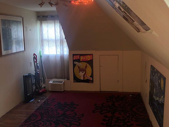 3rd image of 411 E Maxwell St #6