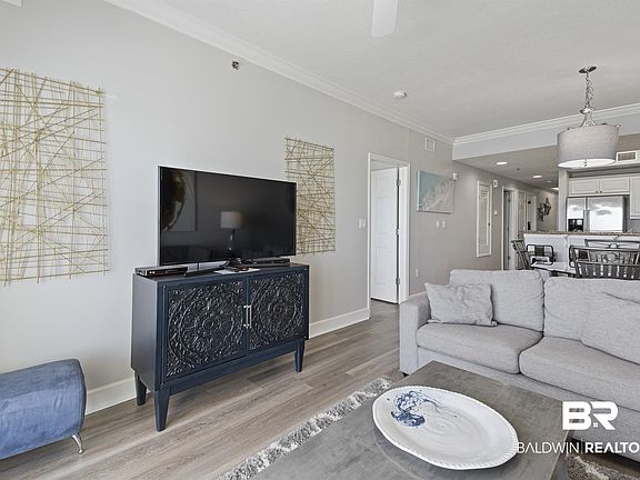 4th image of 401 E Beach Blvd Unit 1006