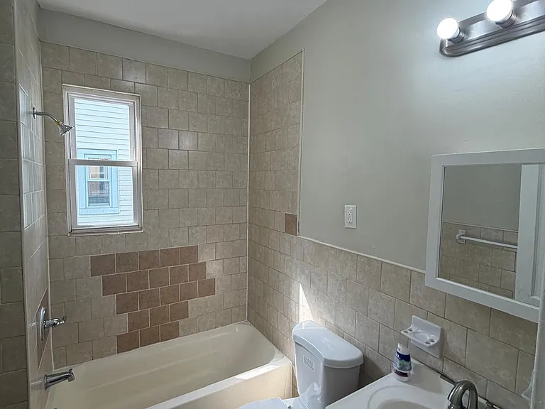 432 14th Ave #3 — Photo 3