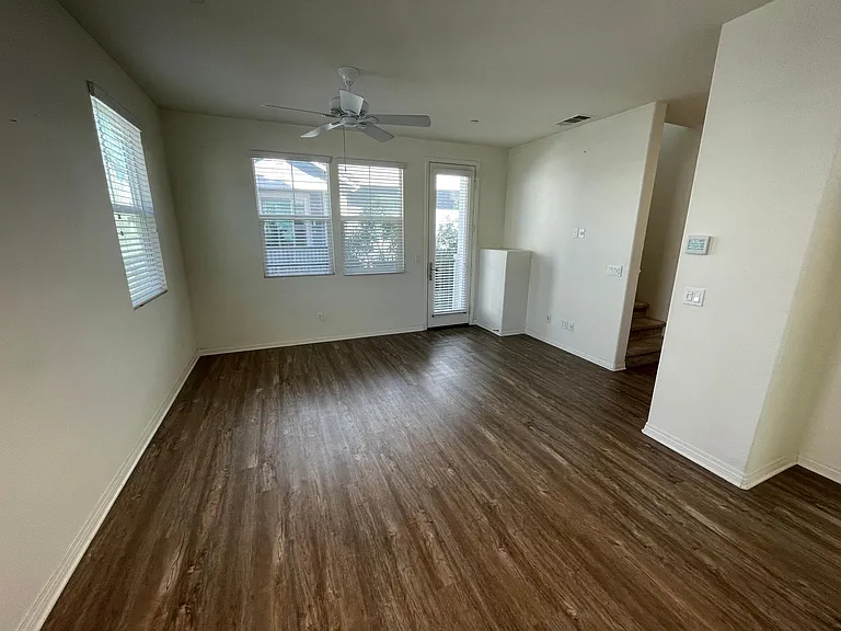 501 Hummingbird Ln — Photo 6