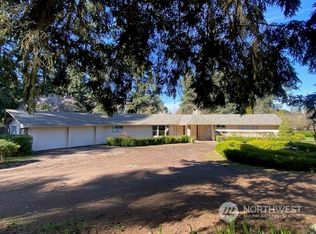 2011 144th Ave SE, Bellevue, WA