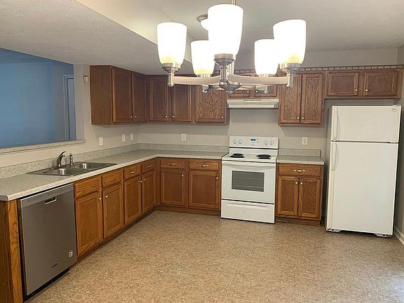 2nd image of 2041 Bradyville Pike #1