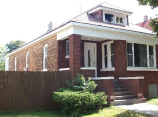 8527 S Manistee Ave, Chicago, IL 60617