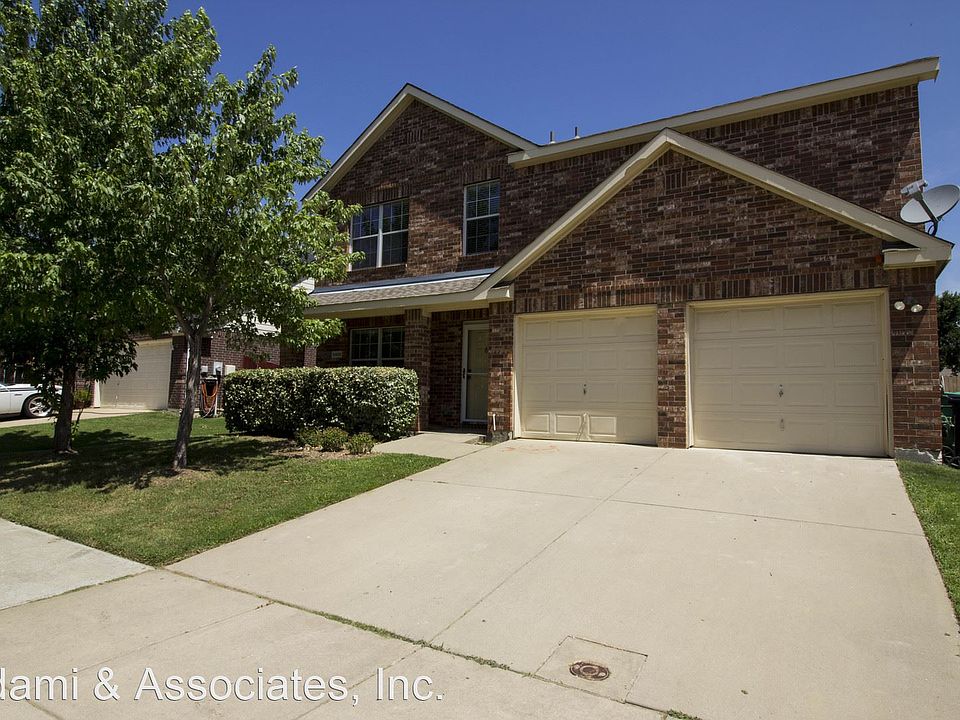 1st image of 5908 Greenmeadow Dr