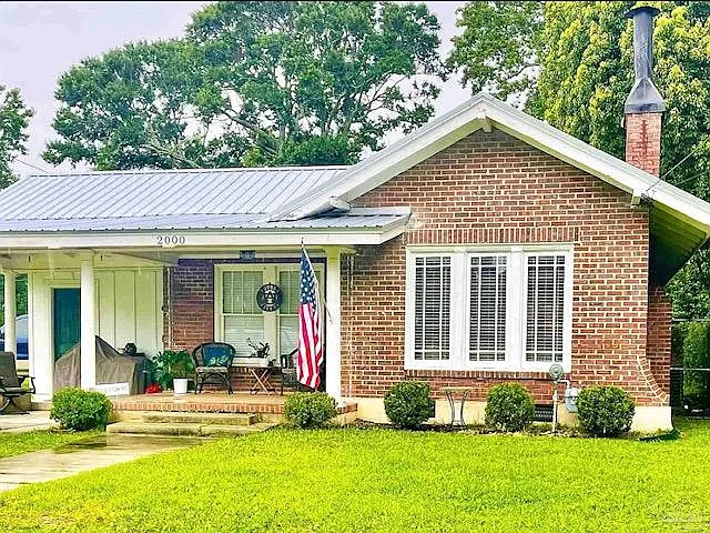 2000 E Jordan St — Photo 6