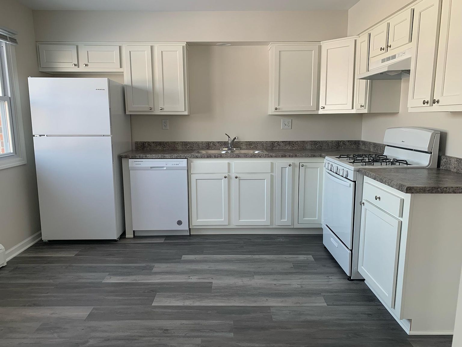 501 S Schroeder Ave, Peotone, IL 60468 Zillow