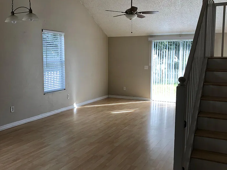 6703 Brittany Chase Ct — Photo 13