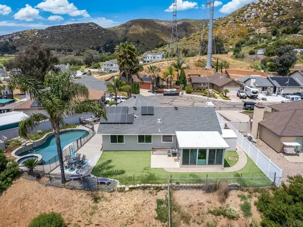 10974 Easthaven Ct, Santee, CA 92071