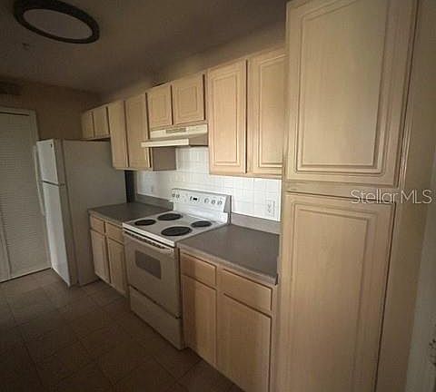 5th image of 425 Summit Ridge Pl APT 105