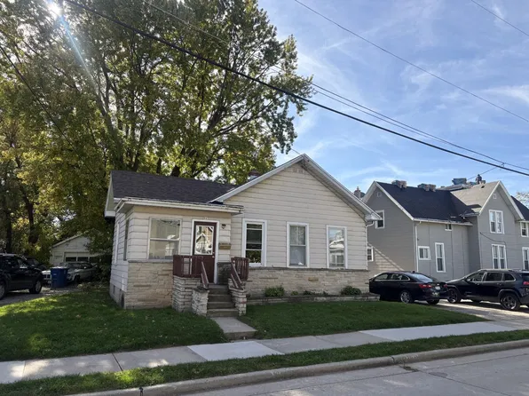 849 Prospect Ave, Oshkosh, WI 54901