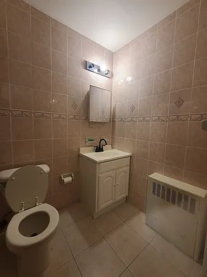 Rented by Redefined Real Estate | media 10