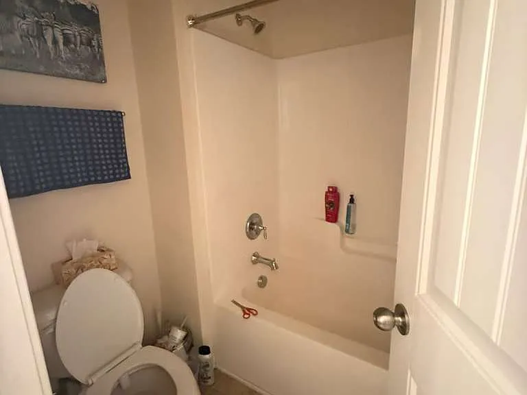 530 Whitworth Ln — Photo 53