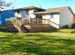 843 Capitol Dr, Hobart, IN 46342