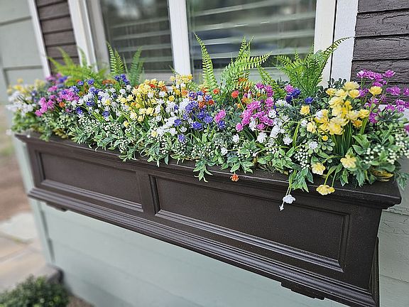 Add your fresh plants
