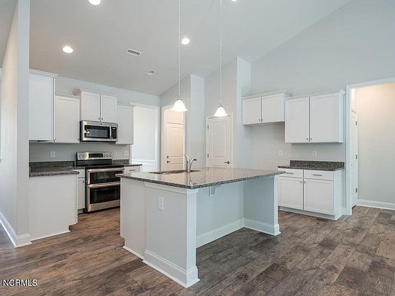 5th image of 1172 Serotina Drive SE
