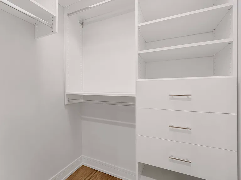 1022 N Honore St #2 — Photo 23