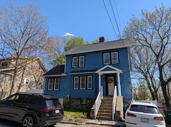 98 Rock Glen Rd, Medford, MA 02155