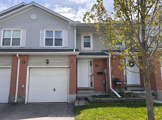 100 Century Dr #19, Orangeville, ON L9W4L3