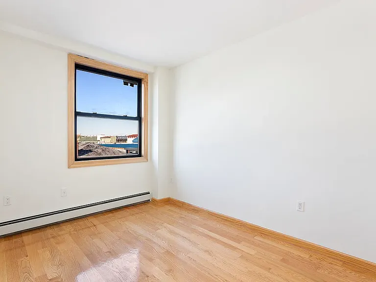 8610 21st Ave #4A — Photo 7