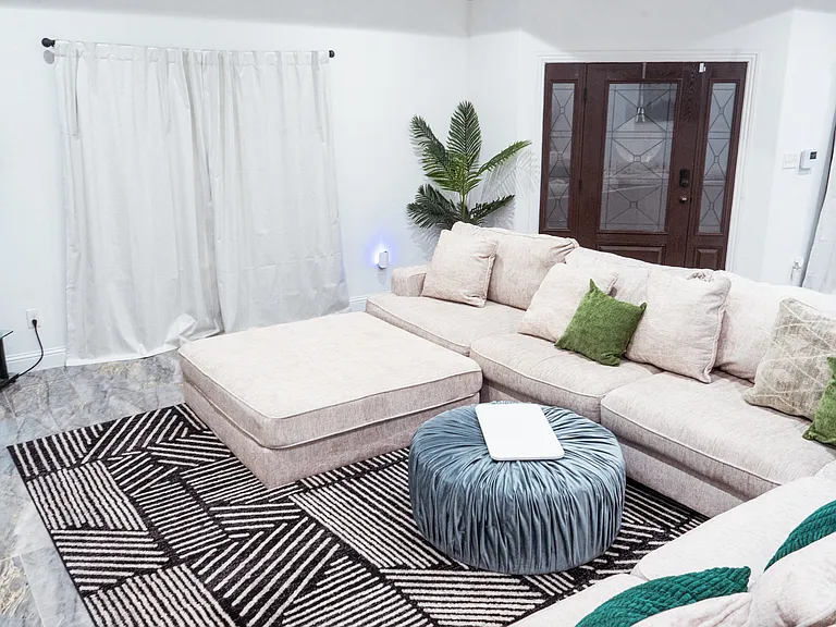4943 Bernal Dr — Photo 3