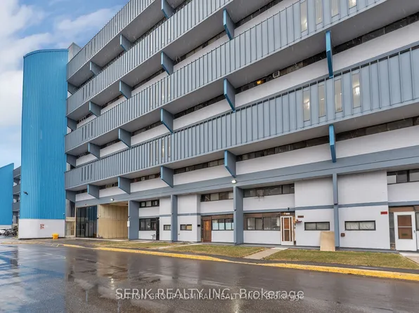 4673 Jane St #417, Toronto, ON M3N 2L1